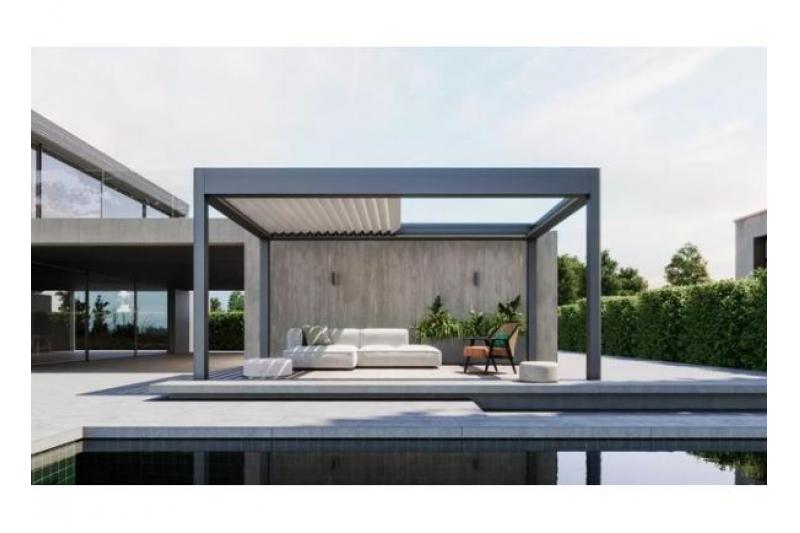 Albert Genau Cam Balkon
